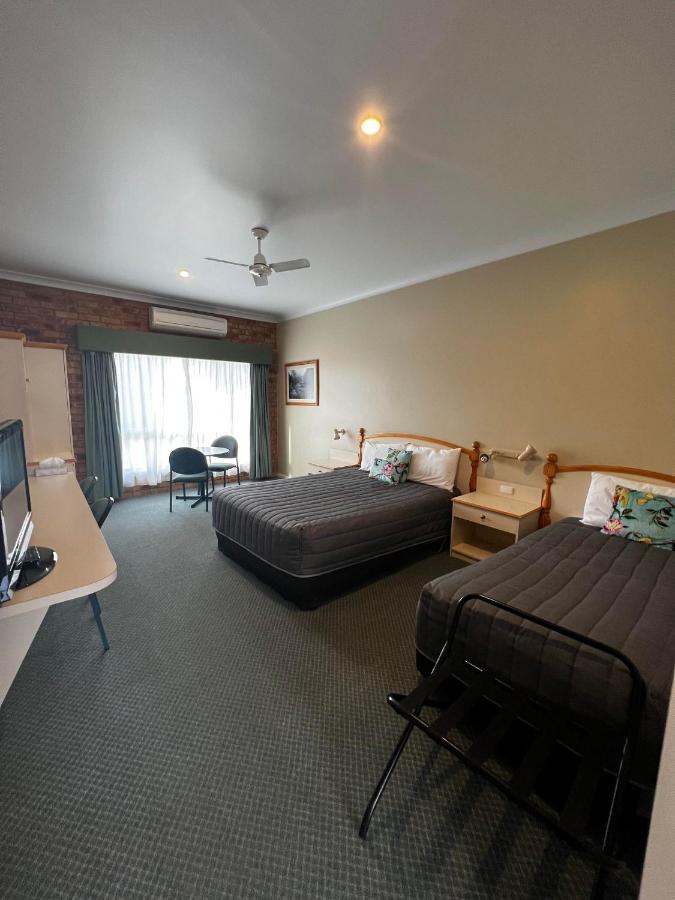Tumbarumba Motel & Elms Restaurant Kültér fotó
