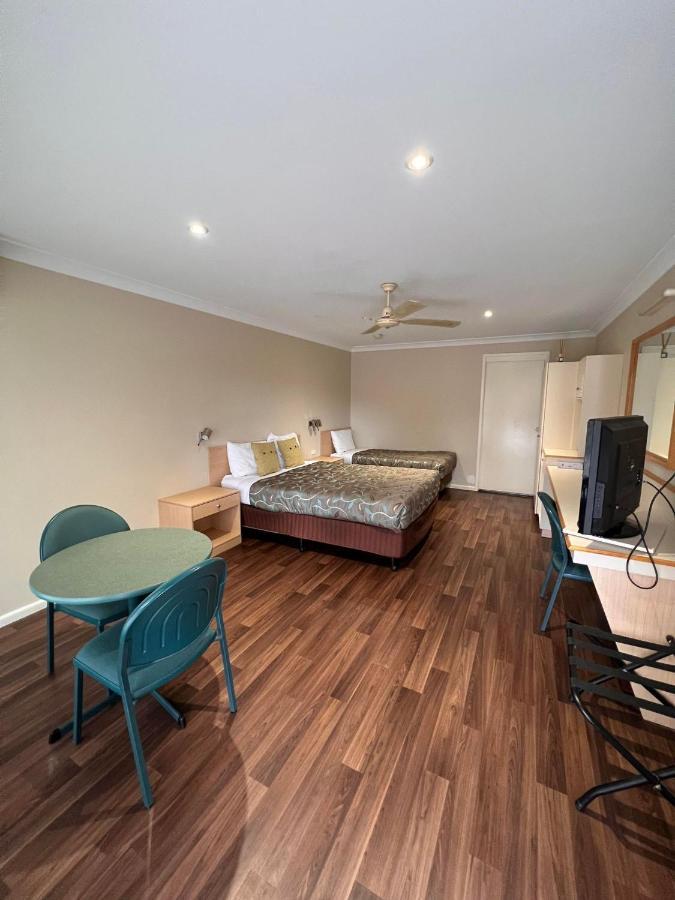 Tumbarumba Motel & Elms Restaurant Kültér fotó